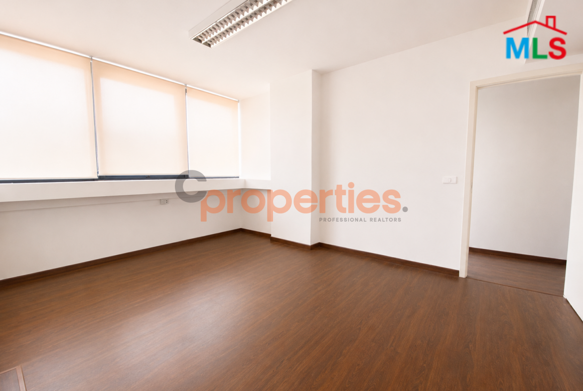 Office 340 sqm for rent in Zalka - Prime Location - CPFY276