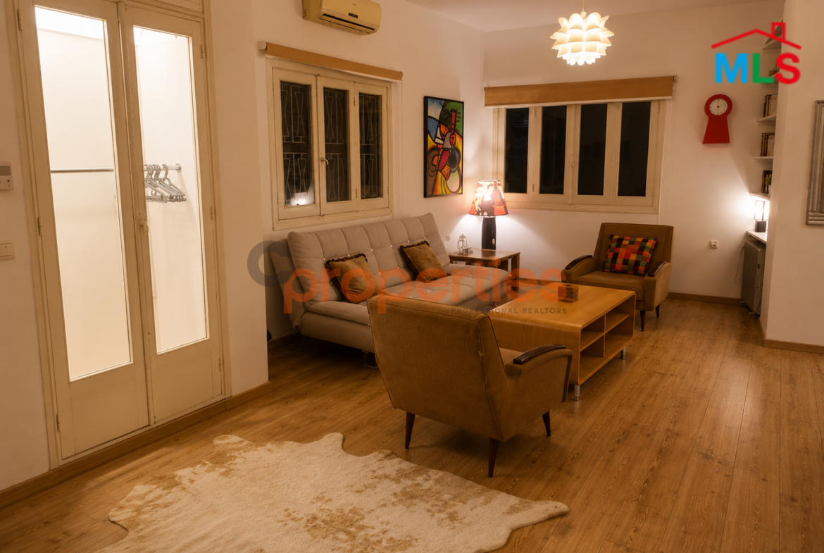 Furnished Studio For Rent In Achrafieh استوديو مفروش للإيجار CPBRC11