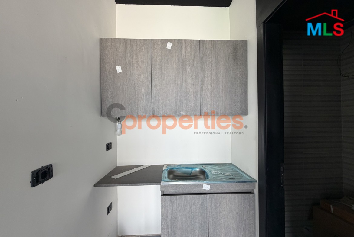 Office For Rent in Dekwaneh - CPES267
