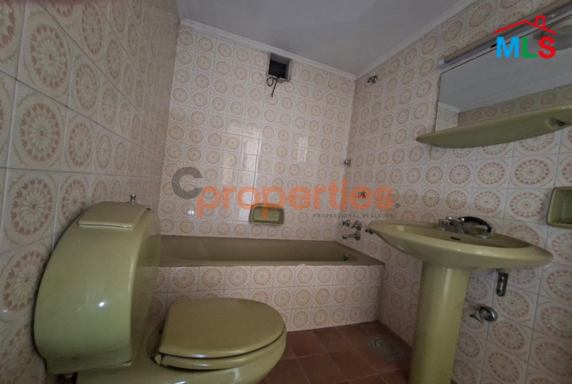 Office For Rent in Ashrafieh - CPES277