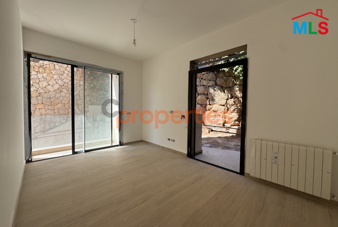 Prime apartment with terrace for rent in Monteverde - CPGA156