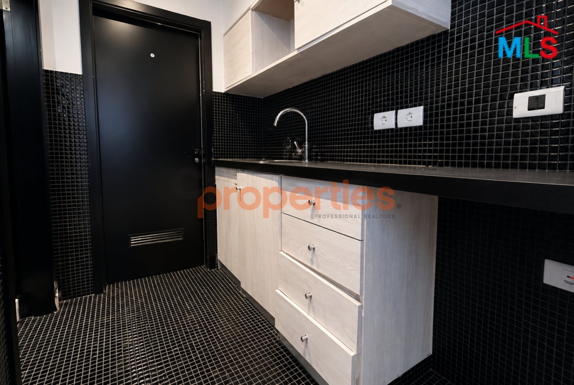 Shop For Rent in Ramlet al Baydah - CPBHS93