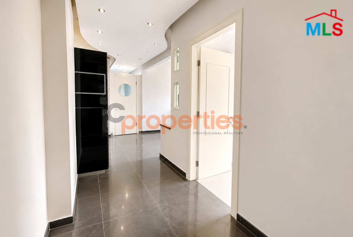 Office for Rent in Zalka - Prime Location - CPFY271