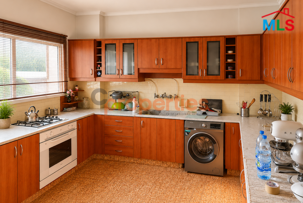 Apartment for rent in Achrafieh CPBPK06