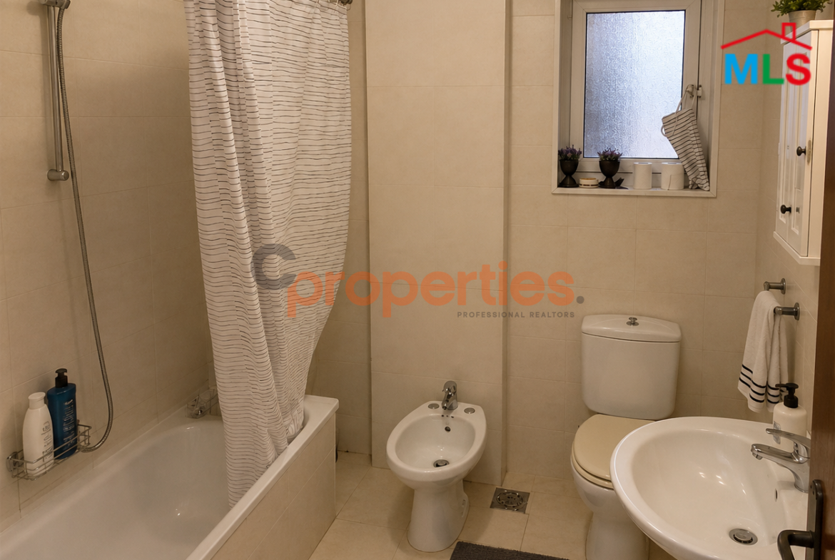 Apartment for rent in Achrafieh CPBPK06