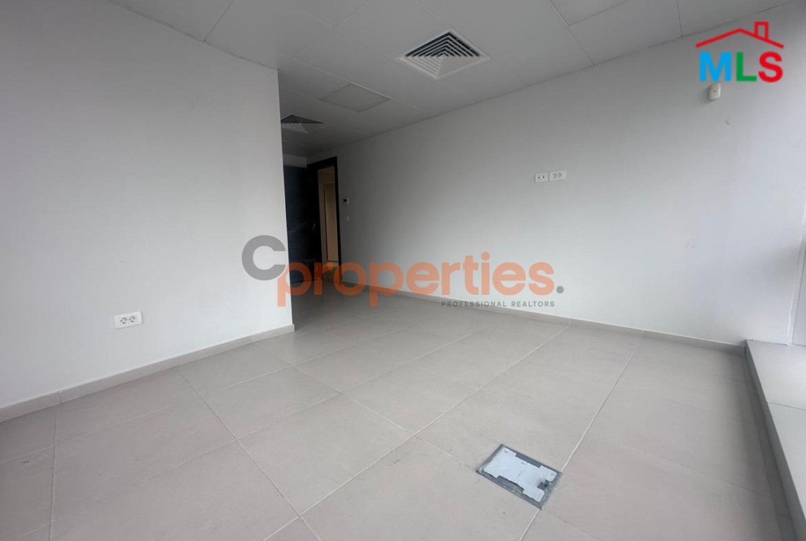 Office For Rent in Ramlet al Baydah - CPBHS82