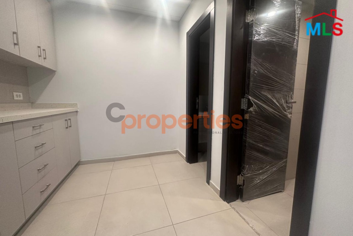 Office For Rent in Ramlet al Baydah - CPBHS82