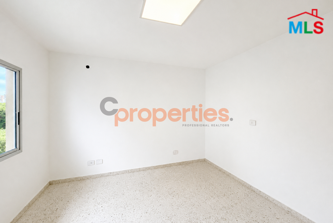 Office For Rent In Jdeideh - CPES292