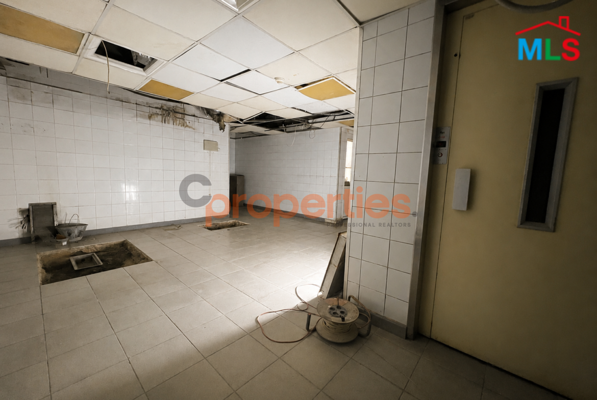 Shop for rent in Hamra- CPBMKH13