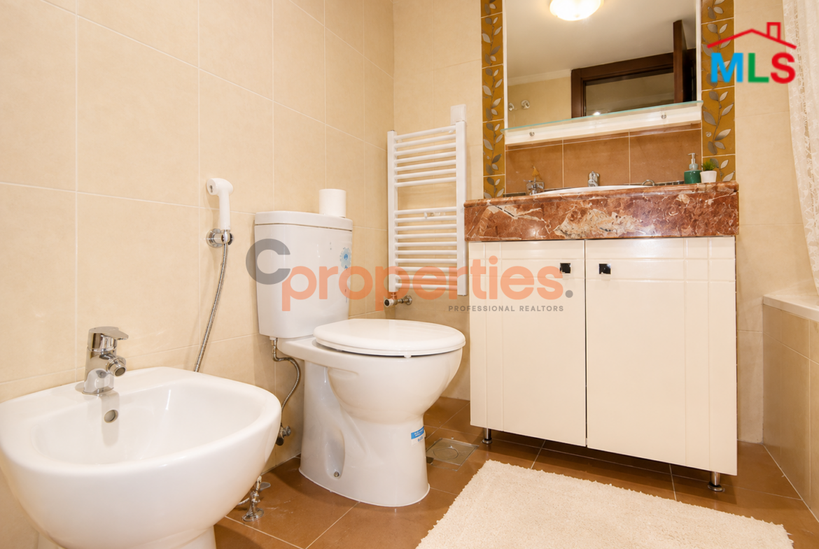 Apartment for Rent in Ras el Nabaa - CPBZK18