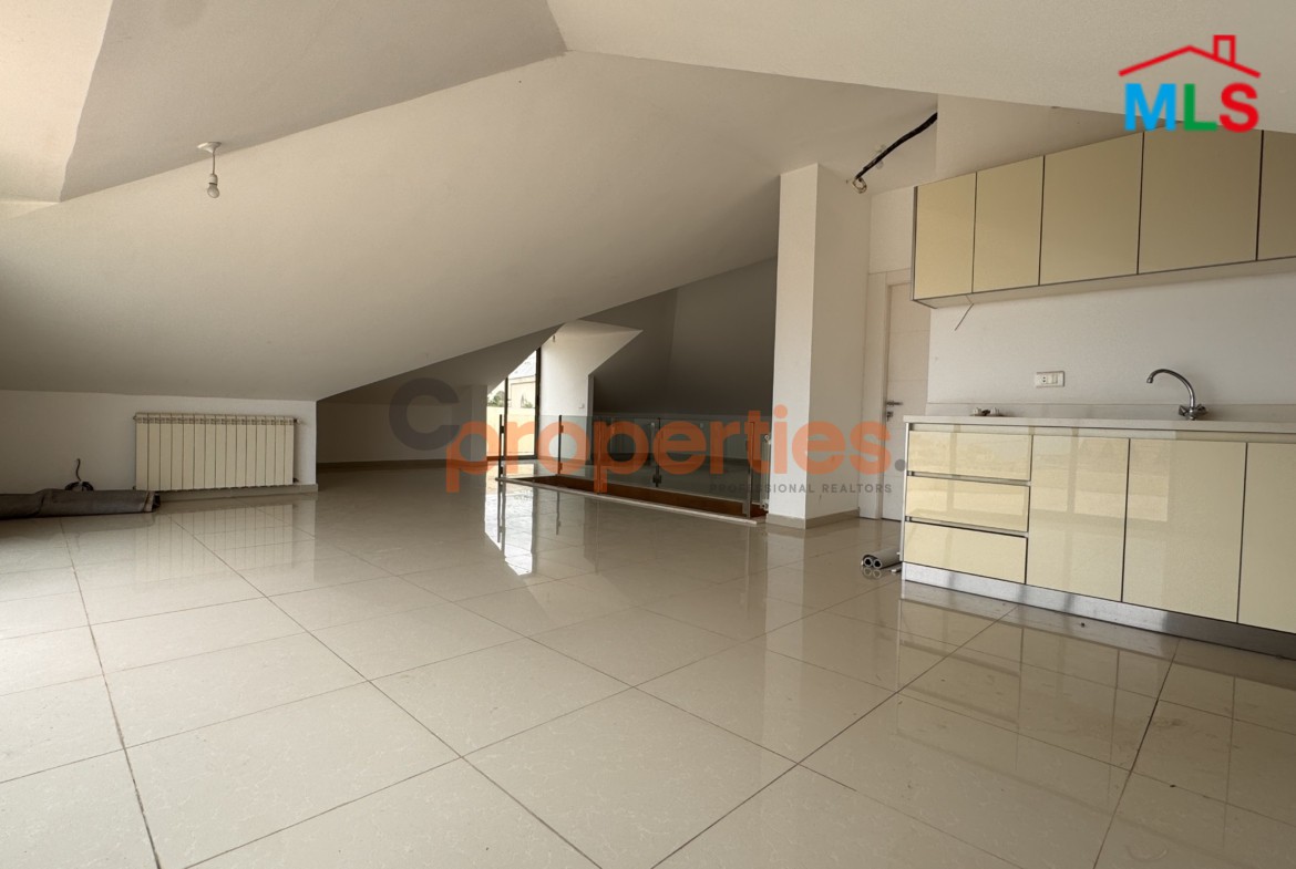 Duplex for rent in Awkar belle vue- CPTA105