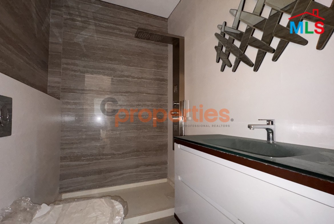 Duplex for rent in Awkar belle vue- CPTA105