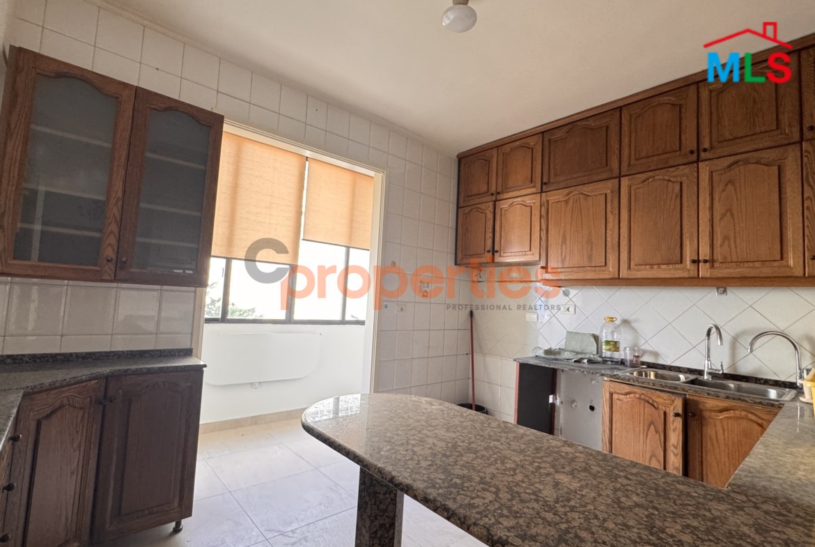 Apartment for rent in Awkar belle vue - CPTA104