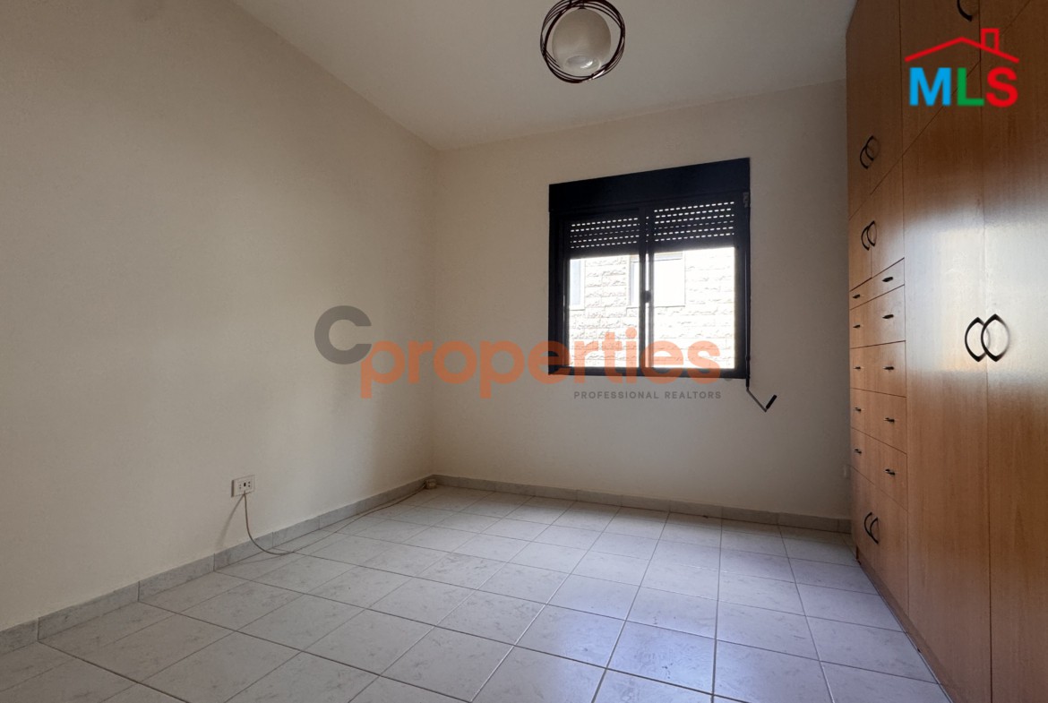 Apartment for rent in Awkar belle vue - CPTA104