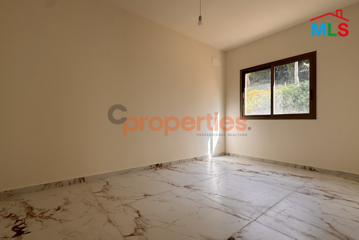 Apartment for rent in Awkar-CPTA103