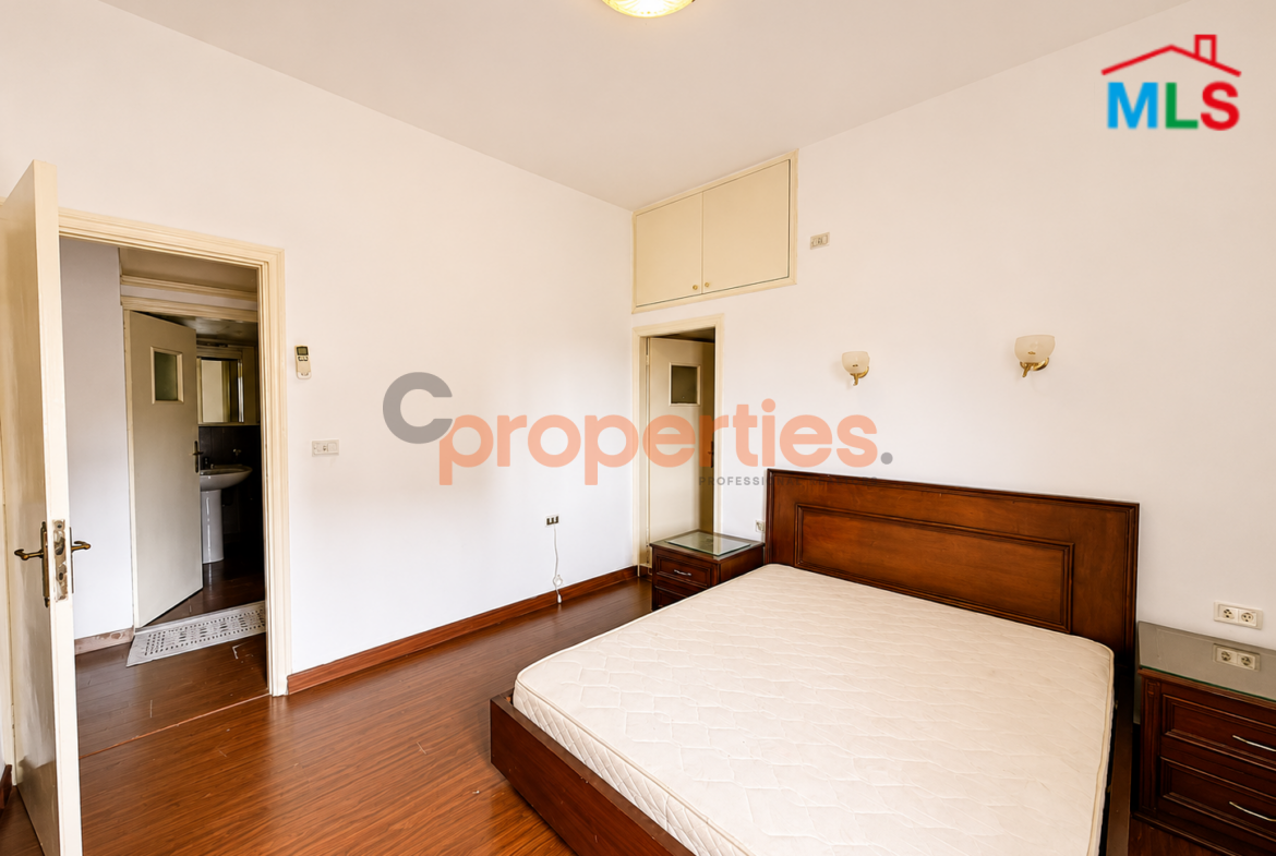 Apartment For Rent in Hazmieh - CPCH34