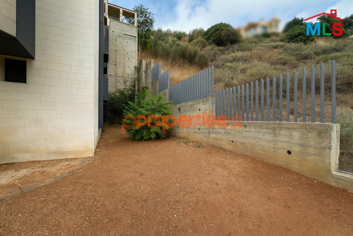 Apartment With Garden For Rent in Biyadaشقة للاجار في البياضة CPCF281
