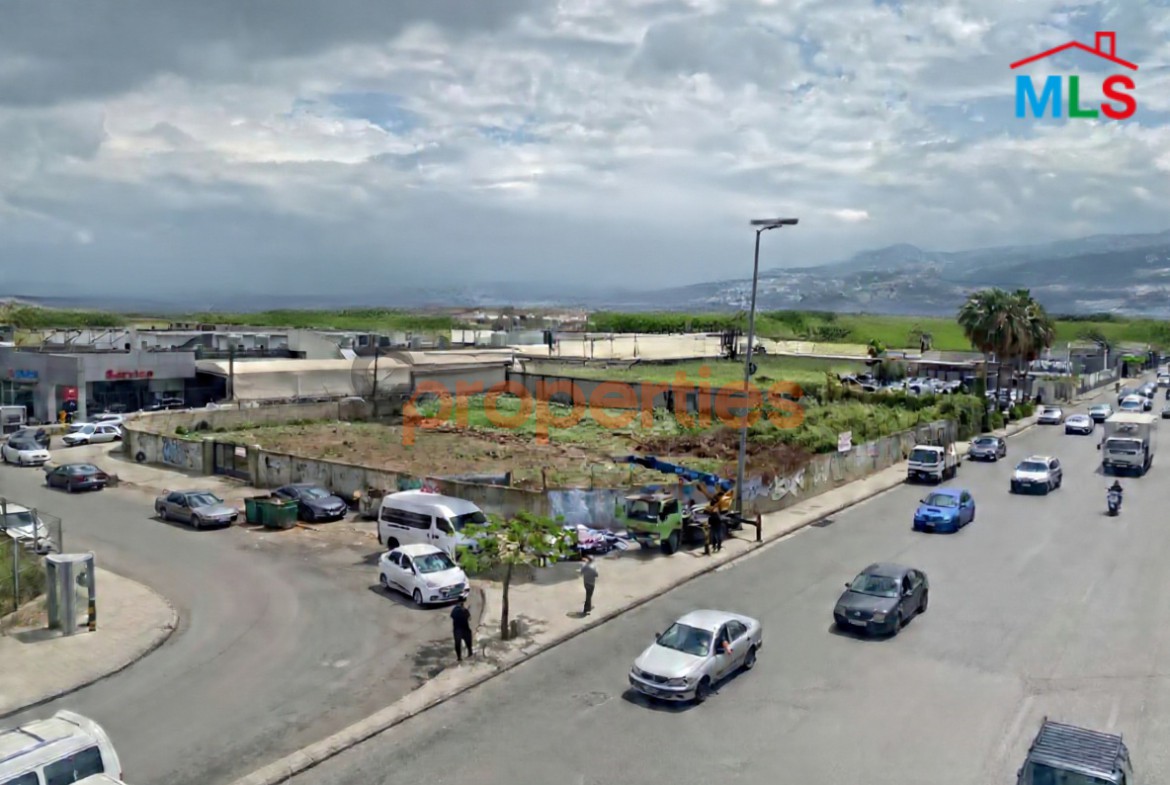Land For Rent In Burj Hammoud - CPBJW06