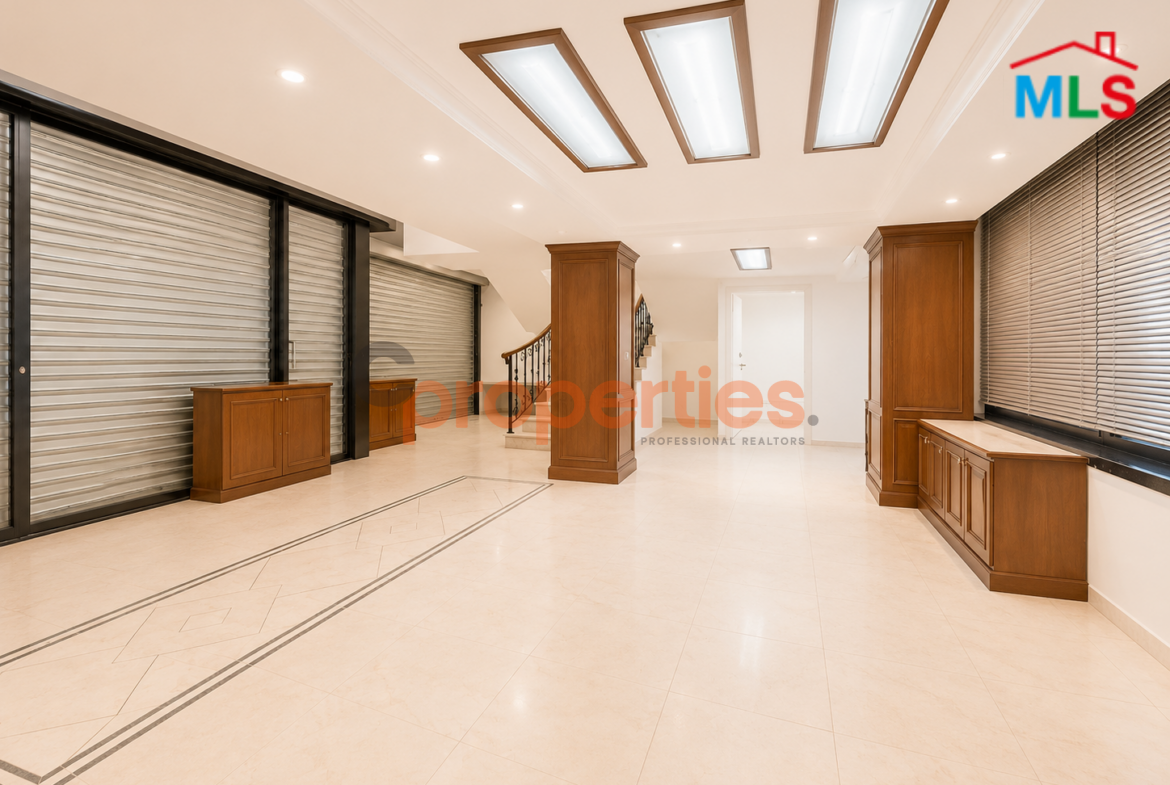 Shop for rent in Hamra- CPBMKH12