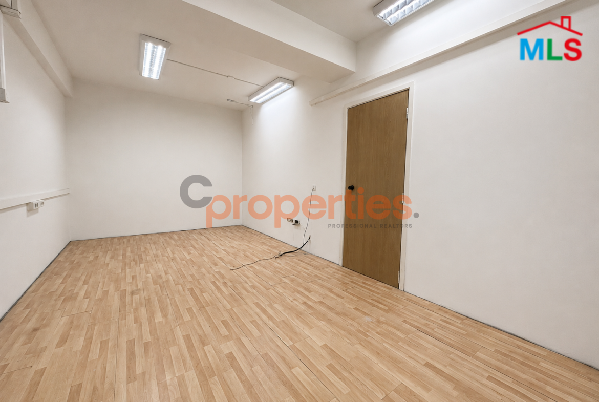 Shop for rent in Hamra- CPBMKH10