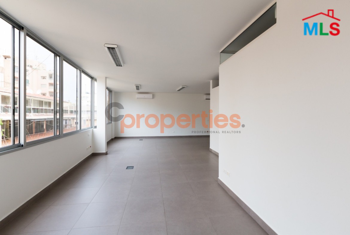Office for rent in Hamra- CPBMKH06