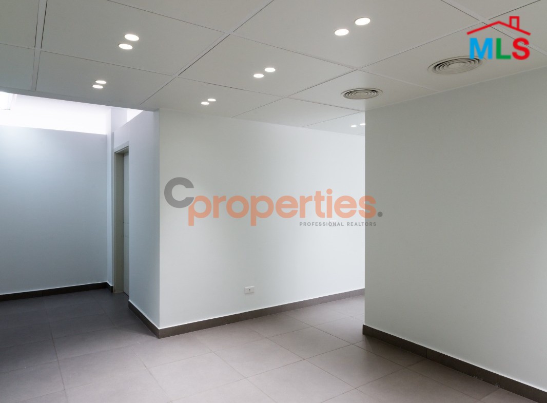 Office for rent in Hamra- CPBMKH06