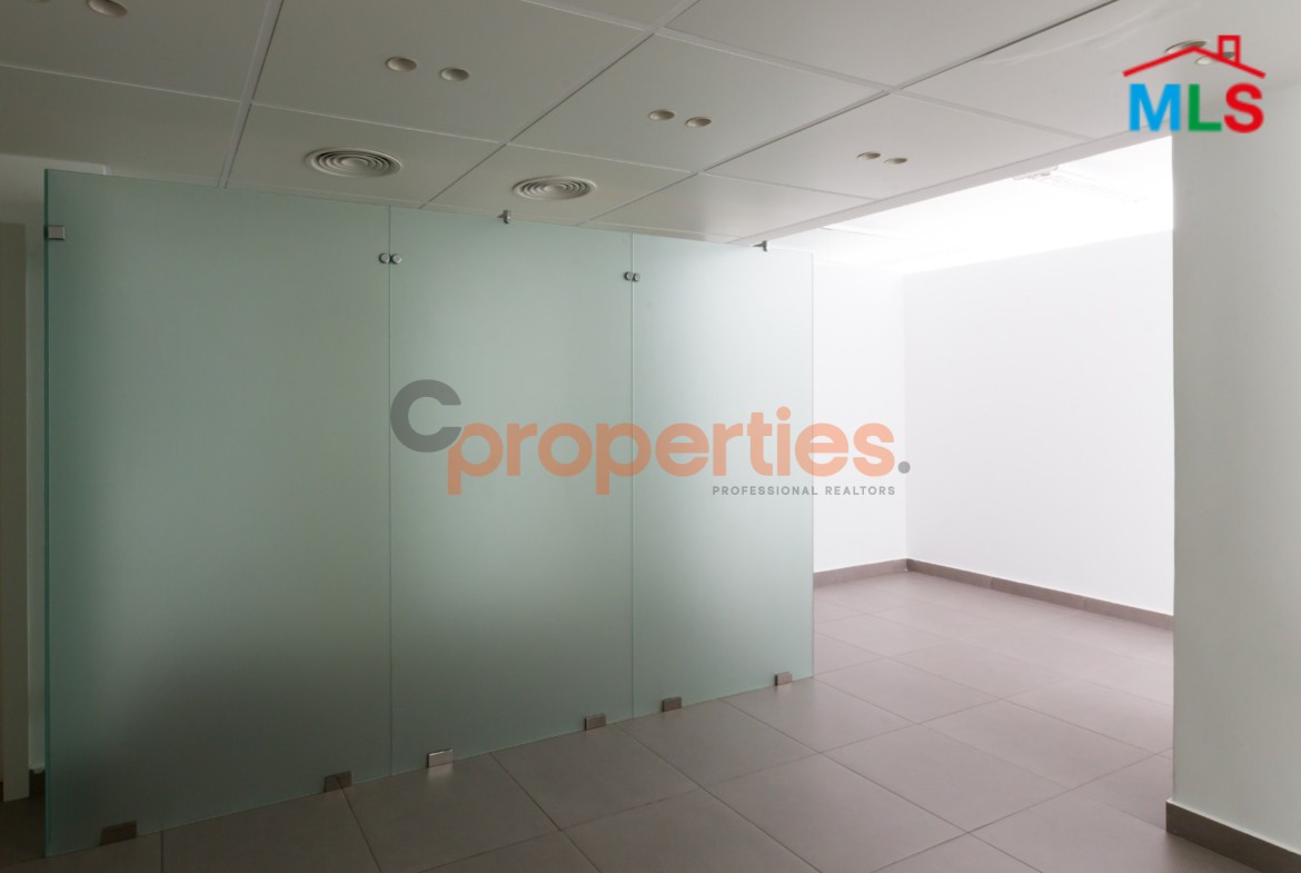 Office for rent in Hamra- CPBMKH06