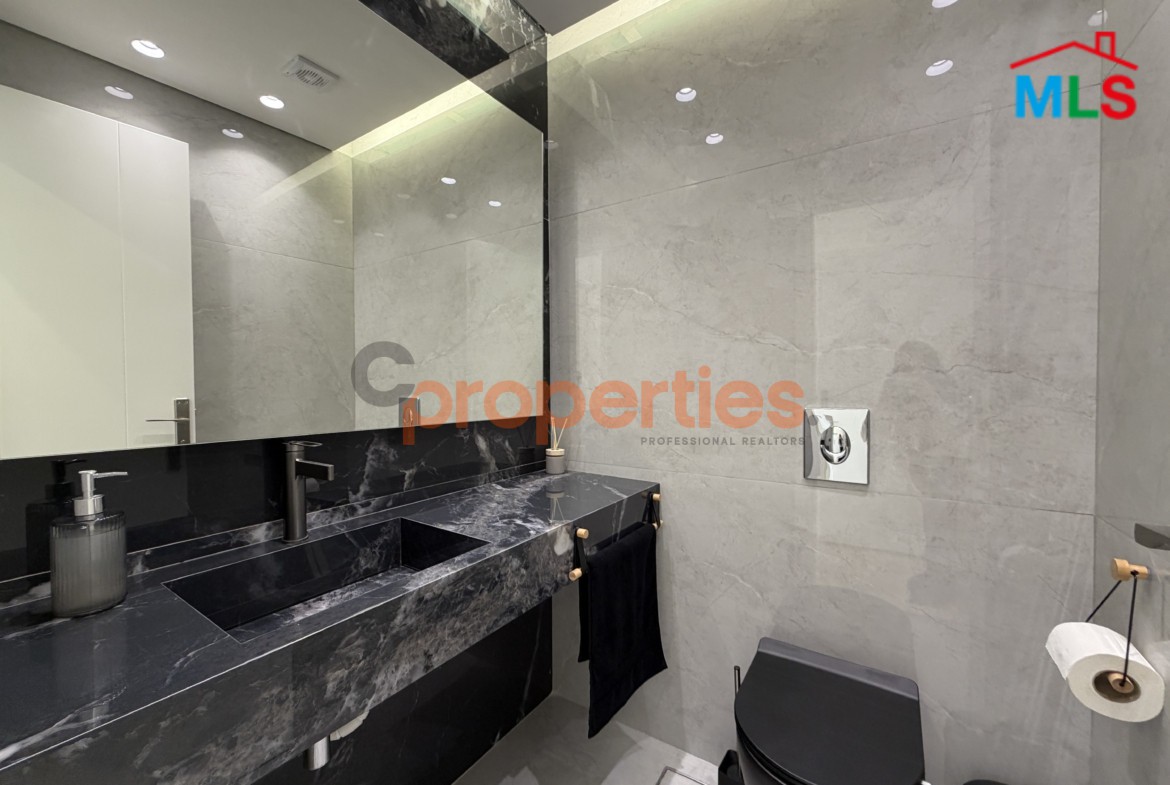Apartment For Rent in Rabweh شقة للاجار في الربوه CPCF331