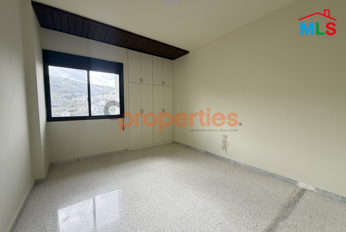 Apartment For Rent in Rabweh شقة للاجار في الربوه CPCF357