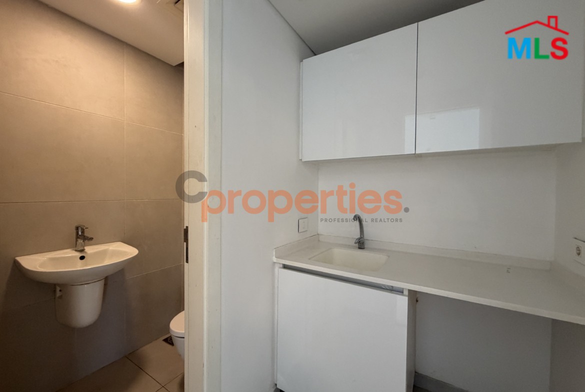 Office For Rent in Dekwaneh CPES285