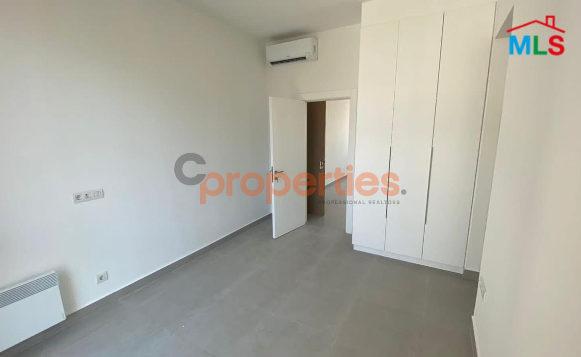 Apartment For Rent In Achrafieh - CPBWW136