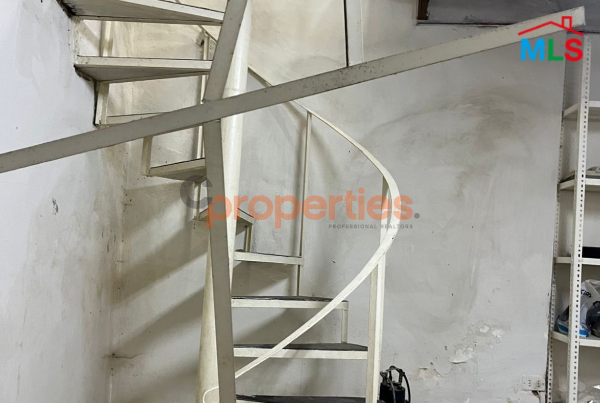 Prime and Main Road Located Shop For Rent In Achrafieh | Rmeil - CPBRC01