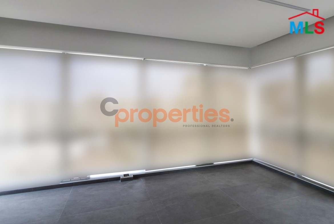 Super Deluxe Office for Rent in Horsh Tabet - CPGA14