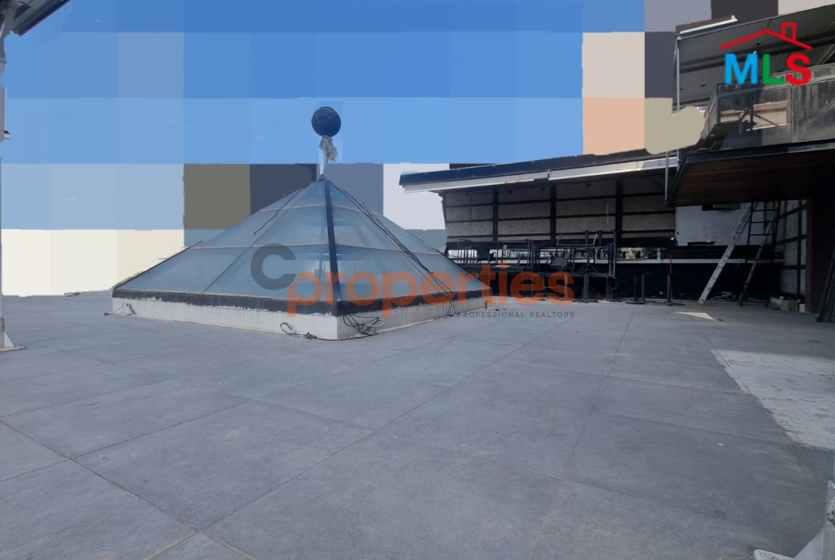 Resto Pub (Rooftop) For Rent In Achrafieh - CPBMH17