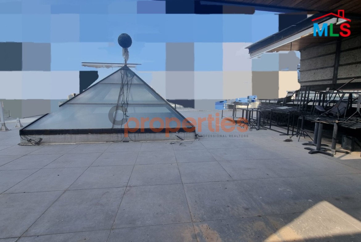 Resto Pub (Rooftop) For Rent In Achrafieh - CPBMH17