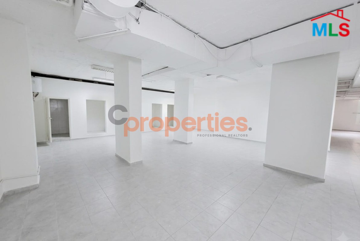 Underground Floor For Rent In Achrafieh - CPBMH15
