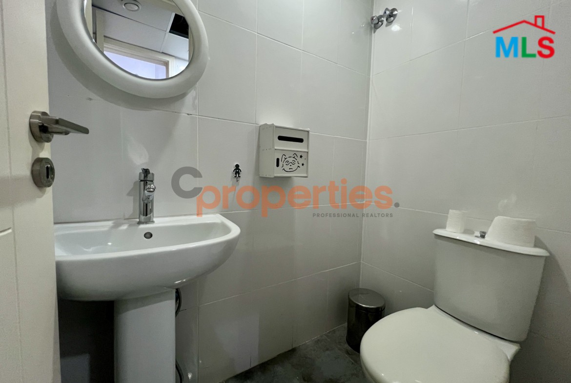 Decorated Office For Rent In Dekwaneh | CPCC161