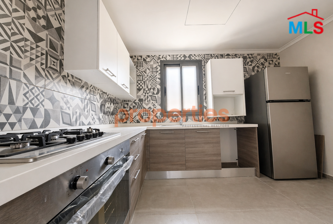 Apartment For Rent In Achrafieh - CPBWW115