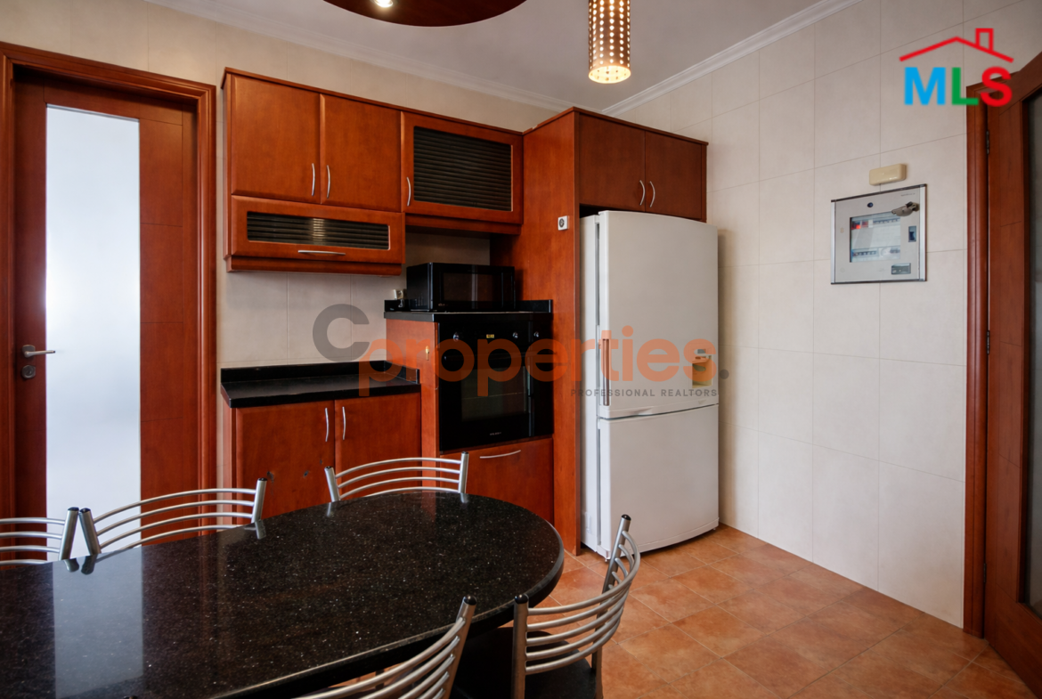 Apartment For Rent In Kfaryassine- CPJGK91