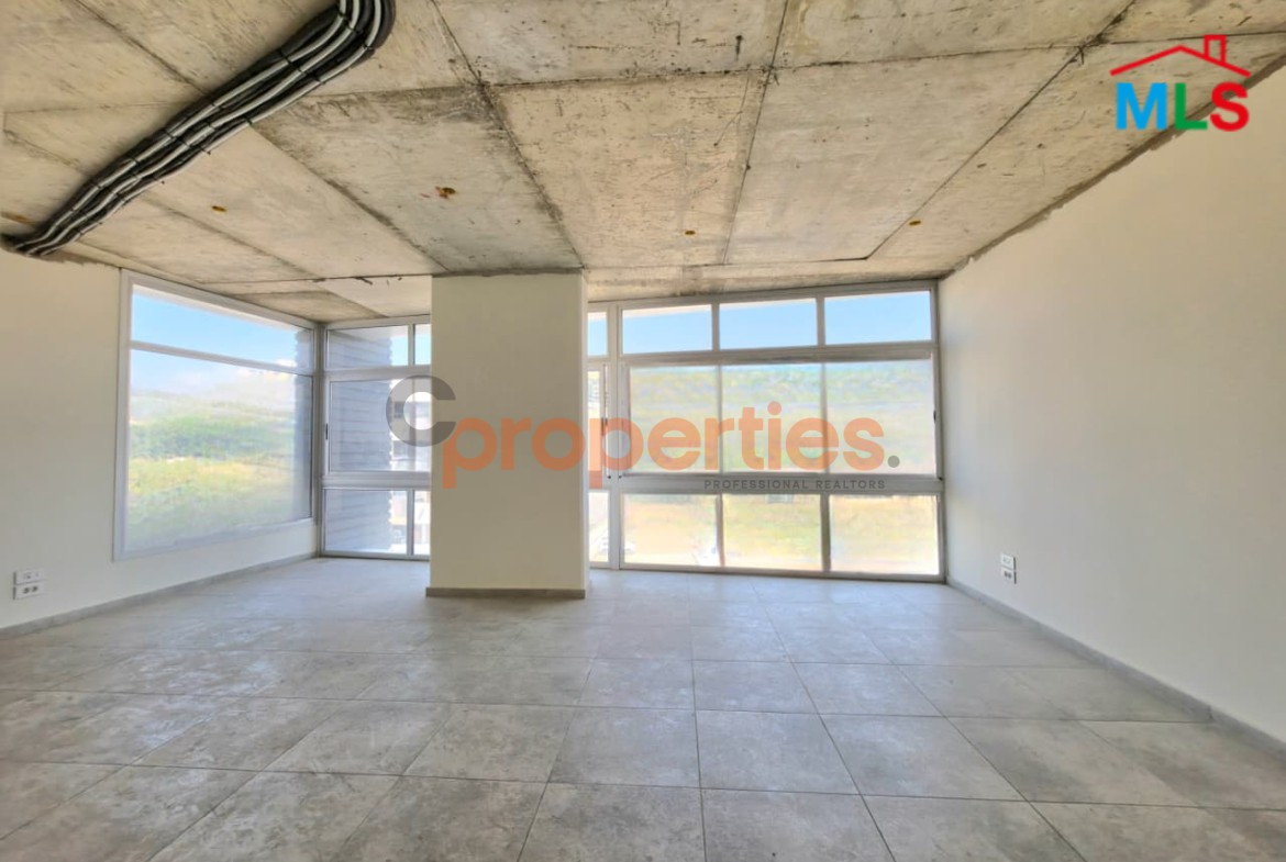 Office For Rent In Dbayeh - CPRD254