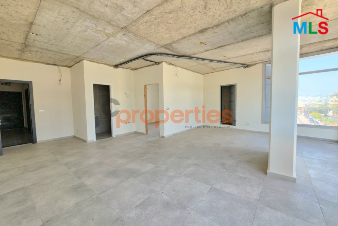 Office For Rent In Dbayeh - CPRD254