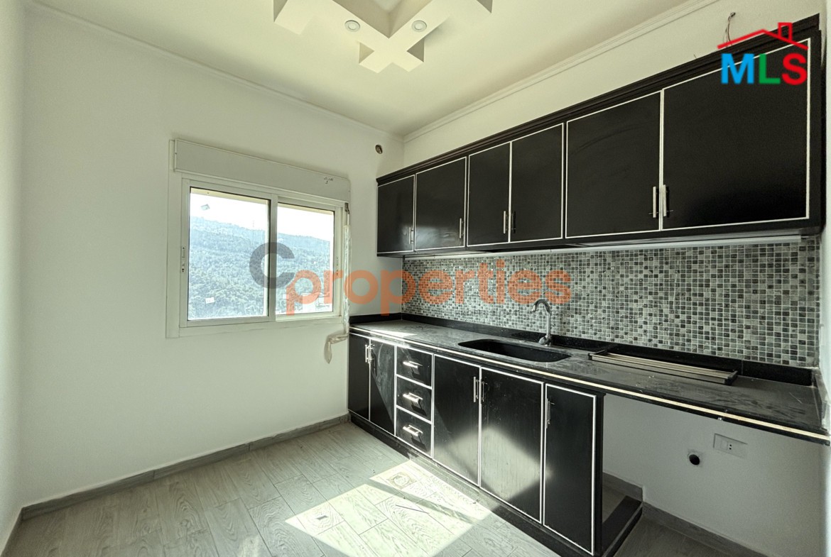 Apartment for rent in Bsalim with balcony - CPRA131