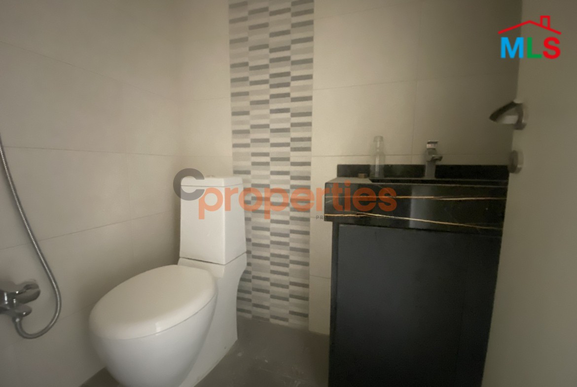 Office for Rent in Jamhour - CPFY205