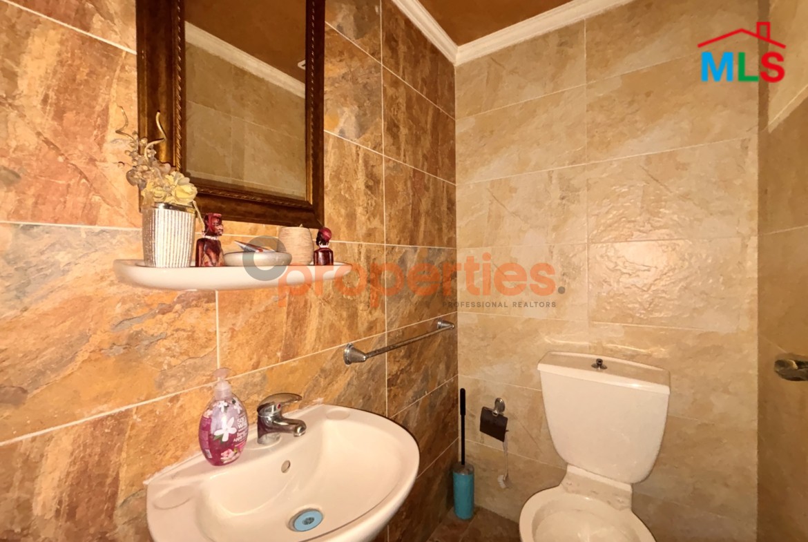 Apartment for rent in Qennabet Broumana with terrace - CPRA124