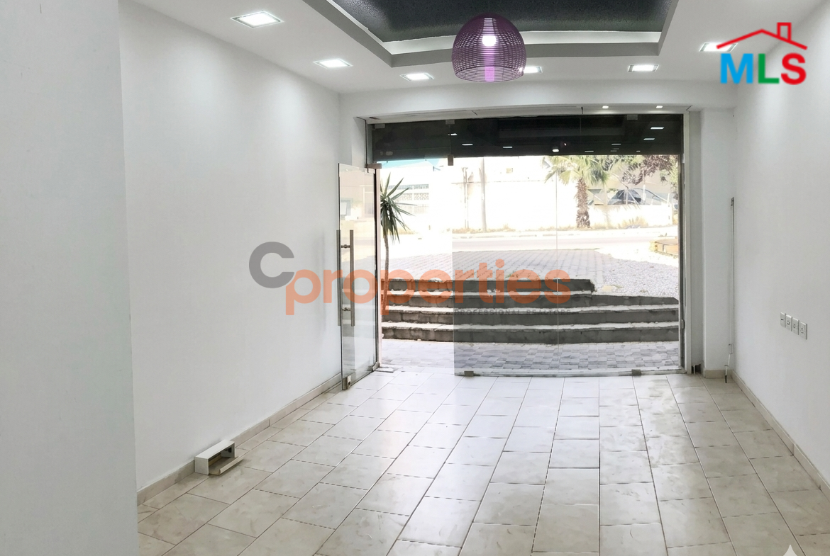 Shop for rent in Mansourieh - CPGA141