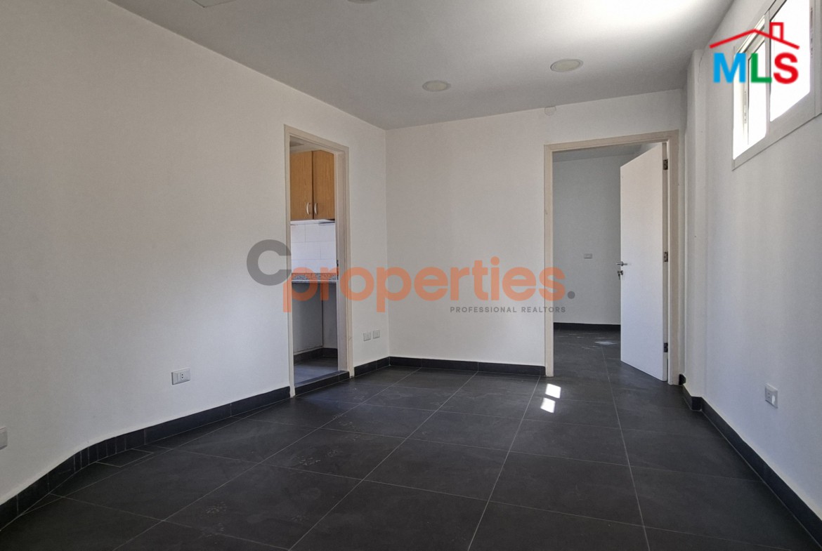 Office For Rent In Ashrafieh-CPBJH01