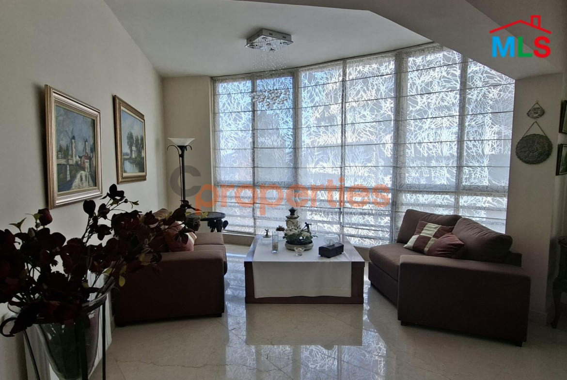 Apartment For Rent In Achrafieh - CPBWW110
