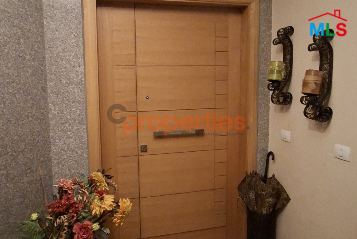 Apartment For Rent In Achrafieh - CPBWW110
