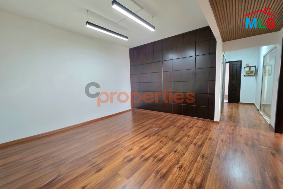 Office For Rent | Antelias | Unfurnished - CPRD233