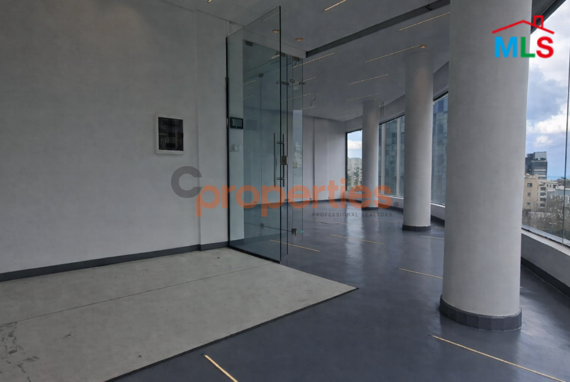 Office For Rent in Achrafieh - CPBMH01